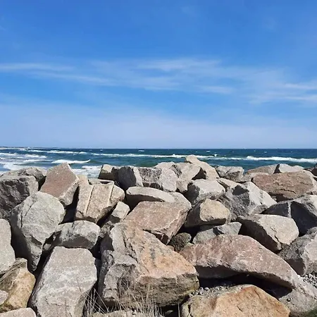 6 Person In Albaek-by Traum *